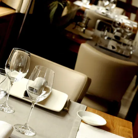 D'adrien מלון 5*