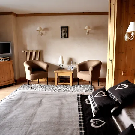 D'adrien Hotel 5*