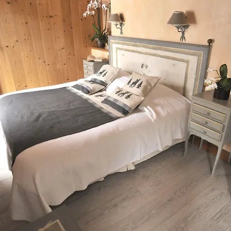 Hotel D'adrien 5*