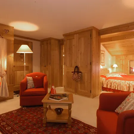 Hotel D'adrien 5*