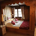 D'adrien Hotel
