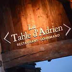 D'adrien Hotel