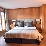 Hotel D'adrien