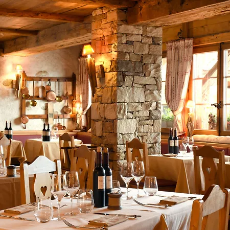 D'adrien Hotel 5*