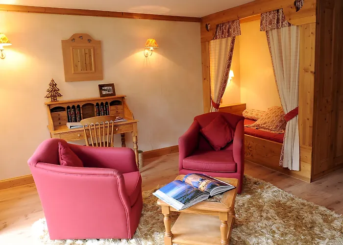 阿德里安酒店 5*